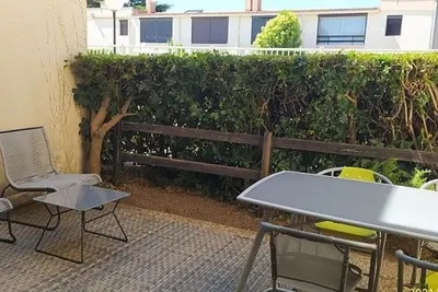 Image de Studio avec Piscine, Tennis et Terrasse à 500m de la Plage d'Argelès