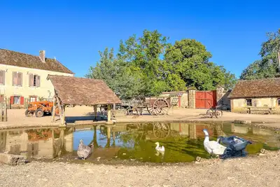 Image de Gîte à la ferme (10 lits). À 9km de Guédelon, à 800m du Château de Saint-Fargeau