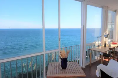 El Mar - Apartamento con una terraza que brinda unas magníficas vistas.