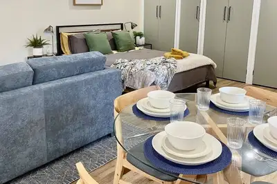 Image de Self-contained Studio in Pimpama - Gold Coast. Close to all major theme parks.