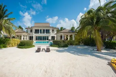 Image de Sun Salutations by Grand Cayman Villas