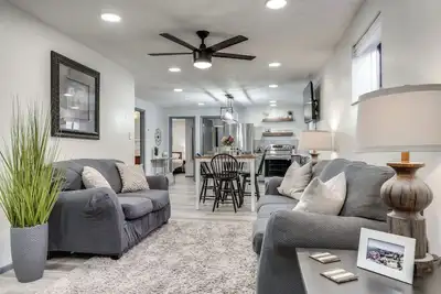 Image de Central Cedar City Apartment: Walk to Suu!