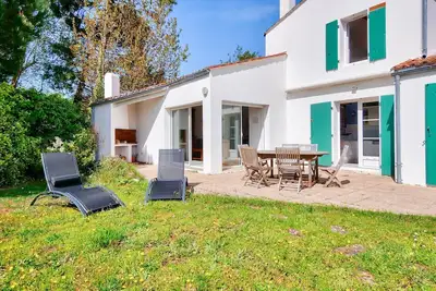 Image de Les Portes en Ré, maison avec jardin pour 7