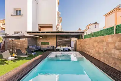 Image de Villa Mirto - Trois Chambres Villa, Couchages 5