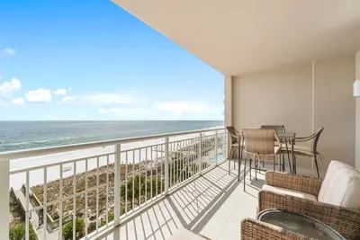 Image de Indigo West 602-Great Gulf Views, Luxury Interior