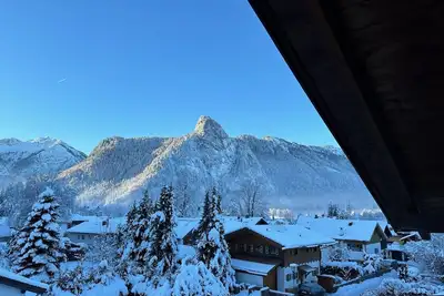 Image de Oberammergau, Fewo im GemĂĽtlichen Dachgeschoss Chalet Feeling und Zentrumsnah