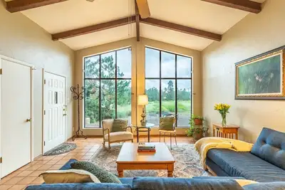 Image de Eva's Family Retreat Rustic & Rural+2. 4 Acres+Sauna+ Fire Pit