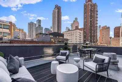 Image de 3br Penthouse Suite with Massive Private Rooftop