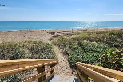 Image de Right Direction Rentals Paradise Beach House