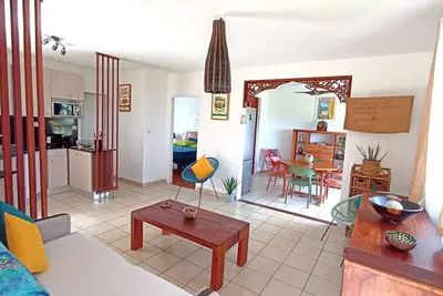 Image de Grand T2 A 150m De La Plage Climatise Dans Residence De 9 Logements Au Calme