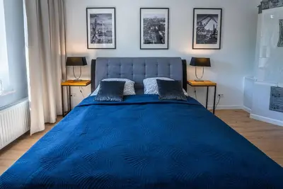Eine Gemütliche und Geräumige Wohnung mit Terrasse, Ideal für 4 Personen