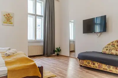 Image de Pleasant 3br shared Apt-WienerStadthalle