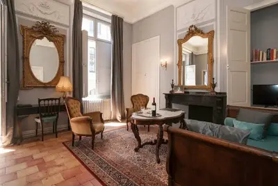 Image de Appartement \"La Suite Barbes\" avec balcon et Wi-Fi