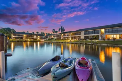 Image de #A Seatuit/Swim/Boat/Beach/Fish/Vacay #A