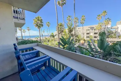 Image de \"New Listing\" Beautiful Cozy Unit- Ocean View w/ Tropical Gardens -D205 North Coast Village