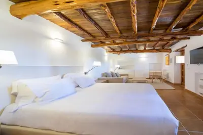 Image de [Agr-Ctxmue-Jse] Private elegant Suite in Farmhouse villa with Pool