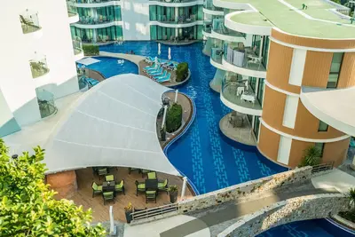 Image de Direct pool access studio at Twin Sands Resort