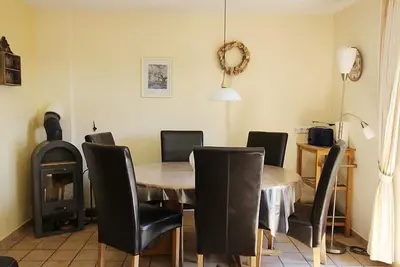 Image de Unsere 4 Ferienwohnung \"muschel\" ist die Linke Doppelhaushälfte im Ferienhaus