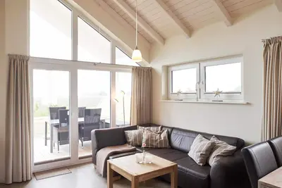 Image de Ihr 5 Sterne Luxus Wellnesshaus Buhne\" Bietet Ihnen auf ca