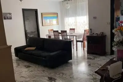 Appartement 'Casa Vacanze Lorien' avec terrasse privée, Wi-Fi et climatisation