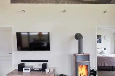 Image de Ihr 5 Sterne Luxus Wellnesshaus Seebrise\" Bietet auf ca