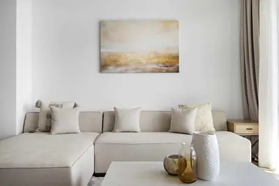 Image de Amazing 2br with a lagoon view in Creek Harbour