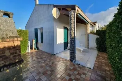 Image de Maison Oléron - plein Sud - 100m de l'océan - Wifi - Les Huttes