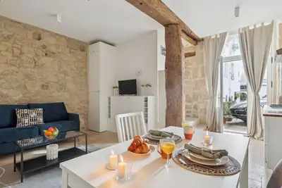 Image de Studio au Coeur de Paris - Ile Saint Louis: Vivez l'Essence de la Ville Lumière