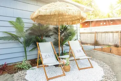 Image de Hidden Renovated Garden Cottage Near Costco, I99