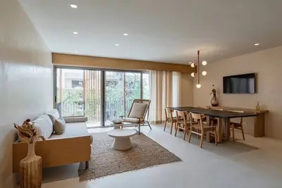Image de 2-Bedroom Luxury Apartment - Aflora