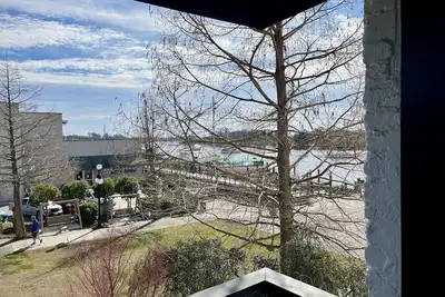 Image de River Room Getaway on Front Street Downtown Georgetown