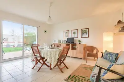 Image de 700m plage d'Arès - Jardin et pins, maison pour 4