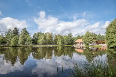 Image de Propriété Chalet-gîte 15-21 Couchages, Pleine Nature Avec Jacuzzi, Étang Privatif