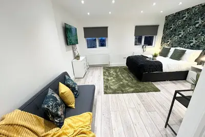 Image de Jungle Oasis in London- Sleeps 4