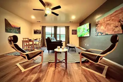 Image de Luxurious Comfort w/ Coffee Bar & Ev Charger