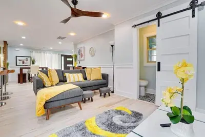 Image de Decatur Dream Ranch Home Close to Downtown Atl\n