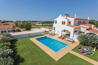 Image de Villa Carlos by Villa Plus