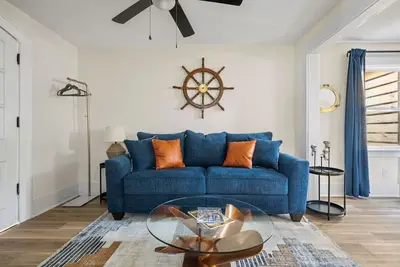 Image de 1910 Calvert - Unit B 1br