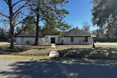 Image de Spacious 5 bedroom home in Bridge City