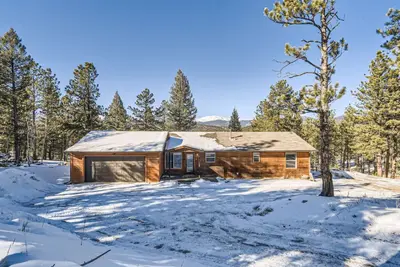 Image de New! Bailey Bliss: Hot Tub, Views & Fast Wifi