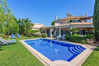 Image de Villa Sunset Golf - Quatre Chambres Villa, Couchages 8