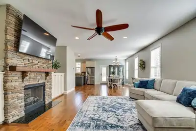 Image de Spacious Home w/ Fireplace - Near Pinehurst Golf!