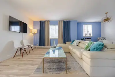 Image de Seascape Beach Home- Seas-the-Day at this cozy home on Shippan Point