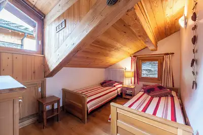 Image de Appartement 'Chalet Le Choucas N°3' avec vue sur les montagnes, balcon et Wi-Fi