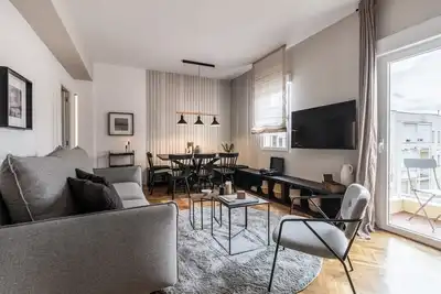Image de Sofia - 4 bedrooms and balcony in O'Donell