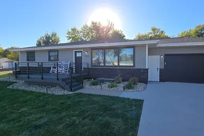 Image de Beautiful Family Home - Perfect for Large Groups! \n