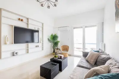 Image de Chic & Modern 2Bdrm Luxury Apartment in Glyfada with Sea View