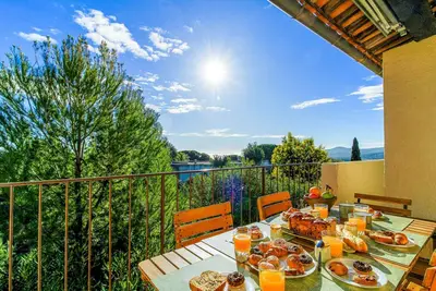 Maison provençale adaptée aux familles - Vue Mer
