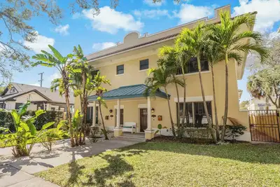 Image de Hyde Park Home, Family & Pet-Friendly