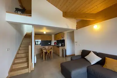 Image de Charmant T3 en Duplex au Centre de Samoëns avec Balcon et WiFi